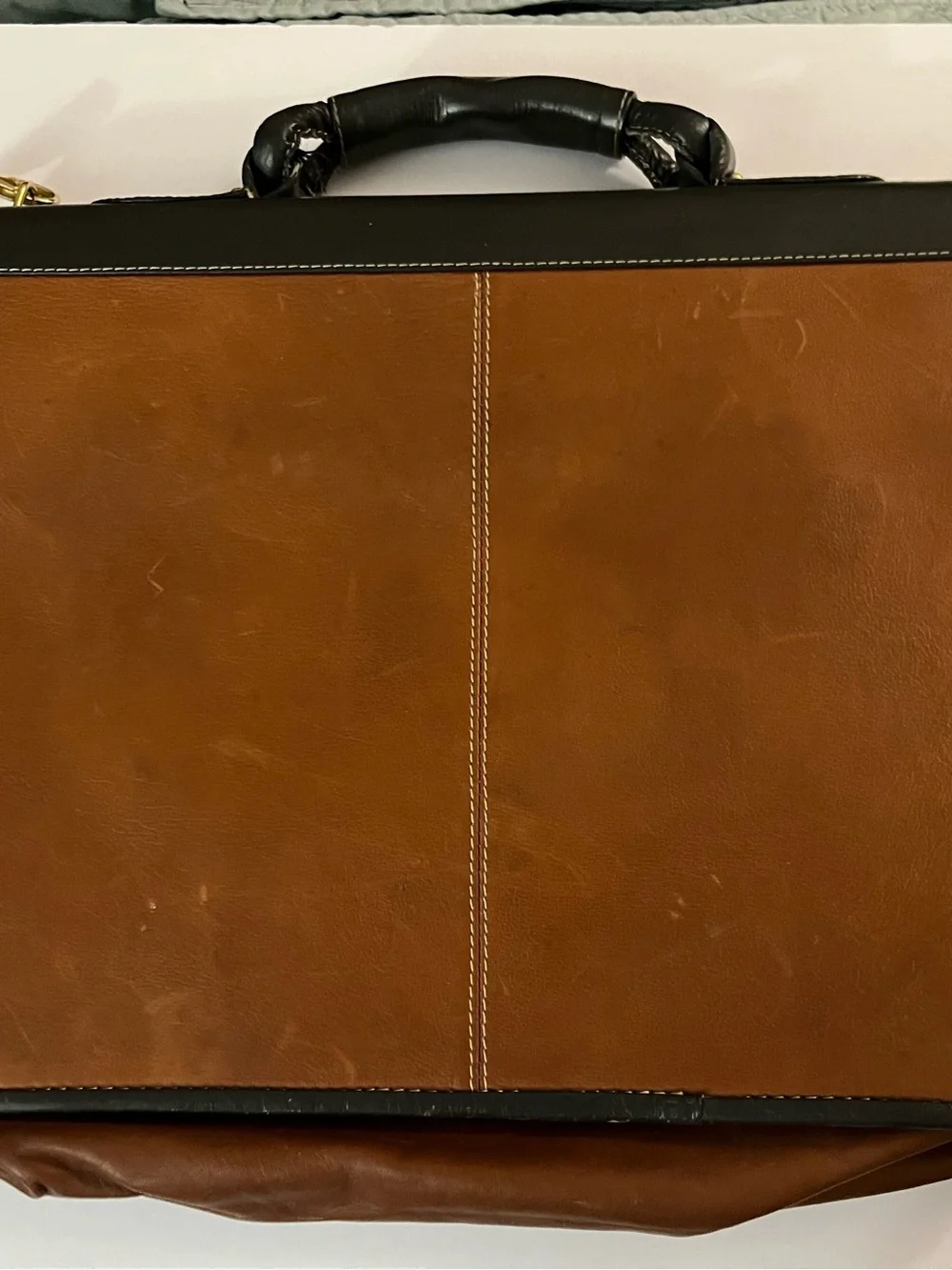 EUC Unisex Two-Tone Brown and Black Leather Briefcase — Professional Work Bag
